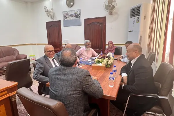 جامعة عدن والأكاديمية العربية تبحثان آفاق التعاون المشترك في مجال البحث العلمي والمؤتمرات الدولية
